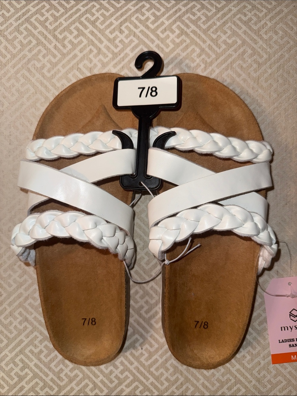 Women’s White Braided Strap Slide Sandals Size 7/8 NWT
